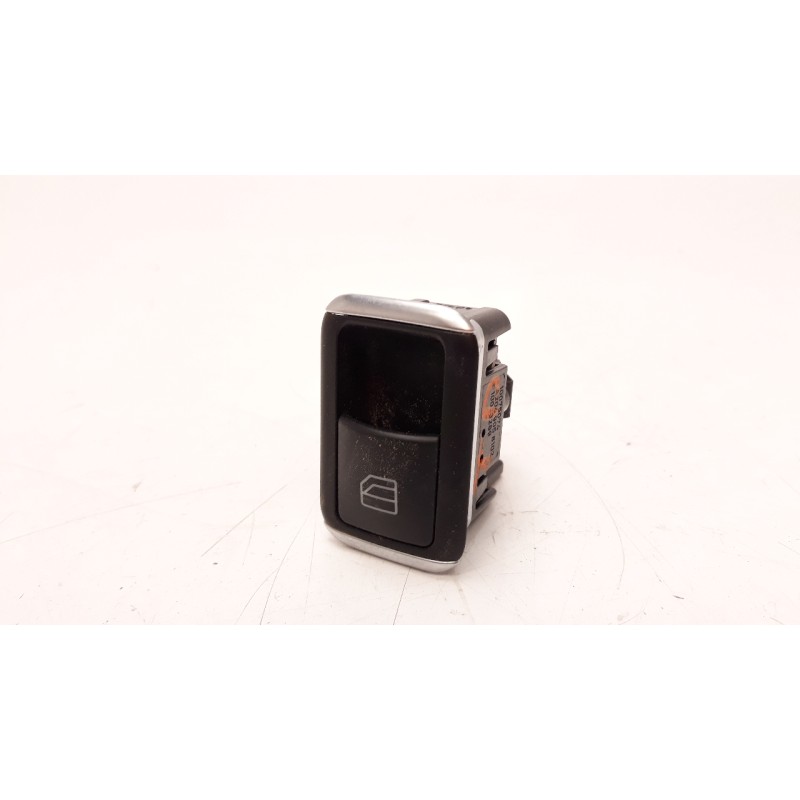 Recambio de mando elevalunas trasero derecho para mercedes-benz clase a (w176) a 180 cdi blueefficiency (176.012) referencia OEM