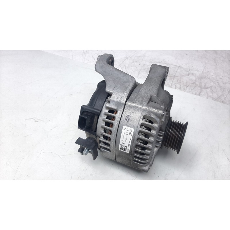 Recambio de alternador para bmw serie 3 gran turismo (f34) 2.0 16v turbodiesel referencia OEM IAM 1042118181 ALF830504 
