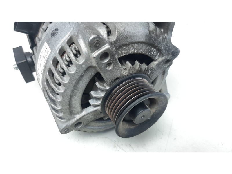 Recambio de alternador para bmw serie 3 gran turismo (f34) 2.0 16v turbodiesel referencia OEM IAM 1042118181 ALF830504 