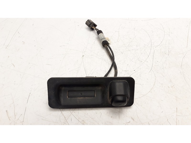 Recambio de maneta exterior porton para kia ceed 1.4 cat referencia OEM IAM 95760J7000  