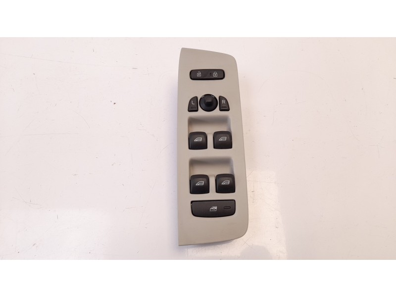 Recambio de mando elevalunas delantero izquierdo para volvo v40 kinetic referencia OEM IAM 31376495  