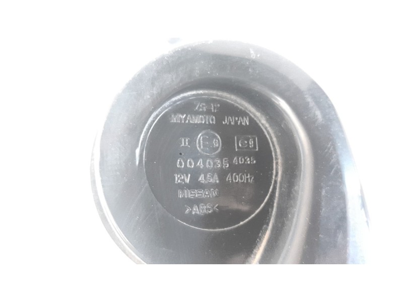 Recambio de claxon para nissan 370 z (z34) 3.7 v6 24v cat referencia OEM IAM 0040354035  