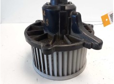 Recambio de ventilador calefaccion para kia carnival ii 2.5 v6 ex referencia OEM IAM 0K55261R07   2