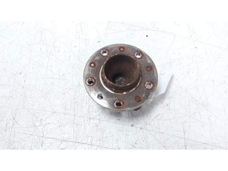 Recambio de buje para fiat 500 x (334) 1.6 16v cat referencia OEM IAM 51810086  