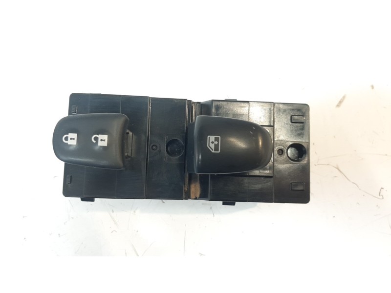 Recambio de mando elevalunas delantero derecho para renault kadjar 1.5 dci diesel fap energy referencia OEM IAM 254119716R  