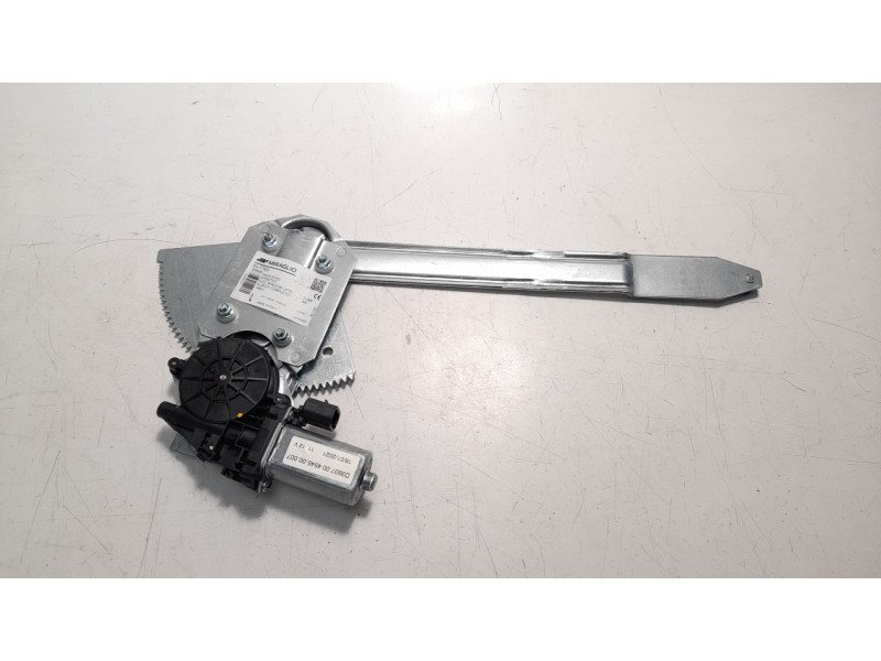 Recambio de elevalunas delantero izquierdo para mercedes-benz sprinter (w901,w903) combi referencia OEM IAM A9017201146 10613190