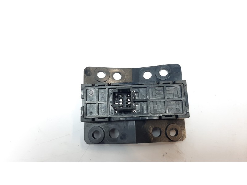 Recambio de interruptor para nissan qashqai (j11) 1.2 16v cat referencia OEM IAM 252734BA0A  