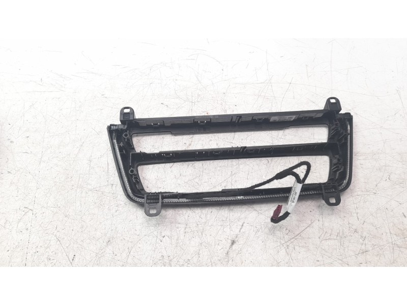 Recambio de moldura para bmw serie 4 gran coupe (f36) 420d referencia OEM IAM 9358940  