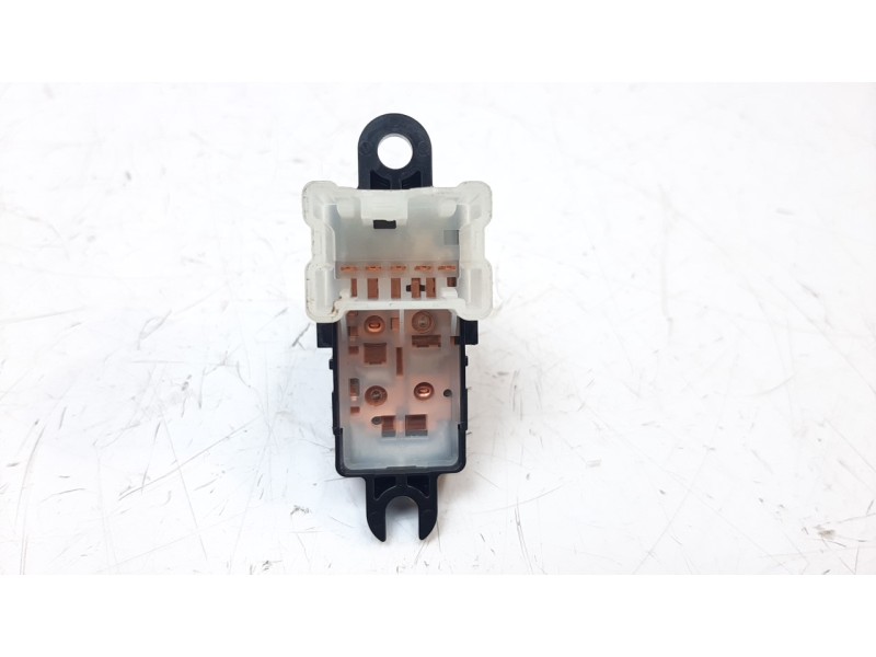 Recambio de mando elevalunas trasero izquierdo para renault kadjar 1.5 dci diesel fap energy referencia OEM IAM 254119716R  