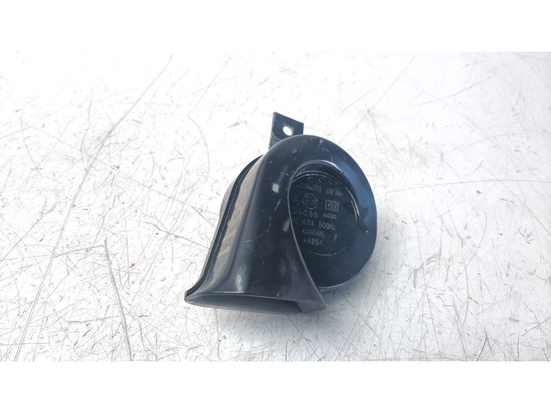 Recambio de claxon para nissan 370 z (z34) 3.7 v6 24v cat referencia OEM IAM 0040354035  