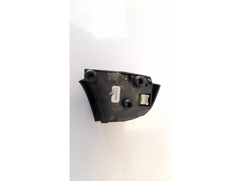 Recambio de mando volante para volvo v40 kinetic referencia OEM IAM 31334455  