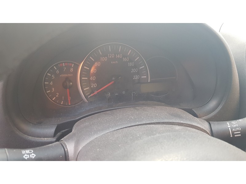 nissan micra (k13) del año 2017