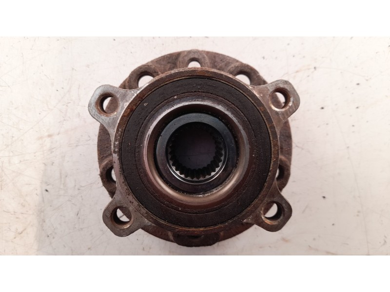 Recambio de buje para alfa romeo stelvio (630) quadrifoglio 4wd referencia OEM IAM 50533569  