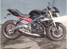 triumph street triple del año 2016
