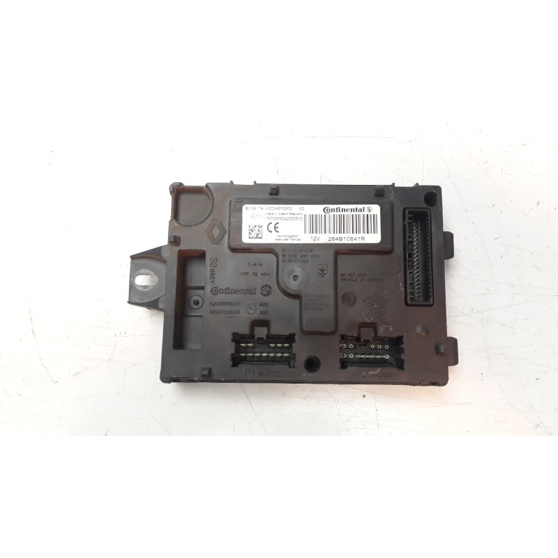 Recambio de caja reles / fusibles para dacia dokker 1.5 blue dci diesel fap cat referencia OEM IAM 284B10841R A2C94575500 