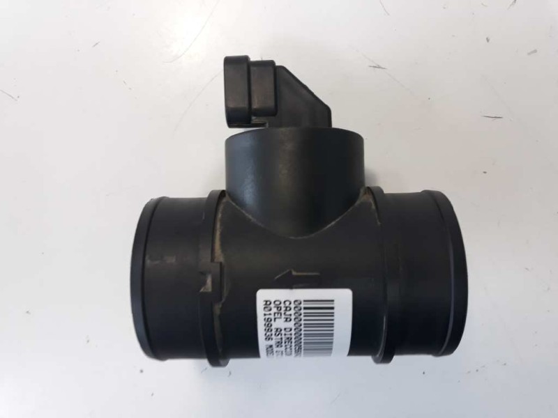 Recambio de caudalimetro para opel astra gtc sport referencia OEM IAM A0199936  