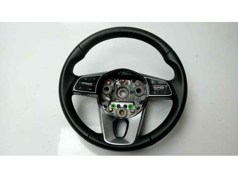 Recambio de volante para kia ceed 1.4 cat referencia OEM IAM 56100J7040CEP  