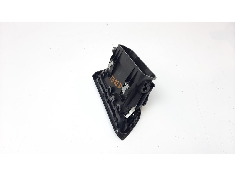 Recambio de rejilla aireadora para peugeot 308 1.2 12v e-thp referencia OEM IAM 1303823XZD  