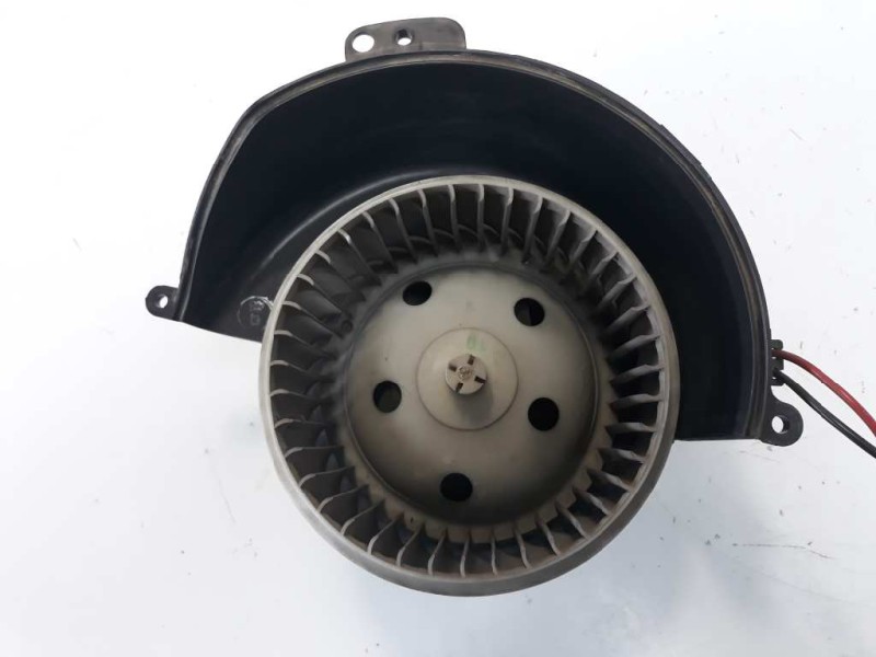 Recambio de ventilador calefaccion para opel astra gtc sport referencia OEM IAM 52407543 600017 