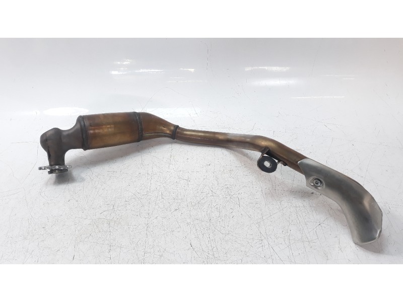 Recambio de colector escape para honda x-adv referencia OEM IAM 18150MKTD01  