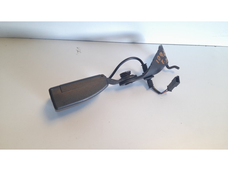 Recambio de cinturon seguridad trasero izquierdo para bmw serie 3 gran turismo (f34) 2.0 16v turbodiesel referencia OEM IAM 7373