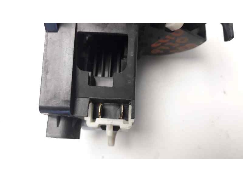 Recambio de cerradura puerta delantera derecha para renault clio ii fase ii (b/cb0) 1.5 dci diesel referencia OEM IAM   