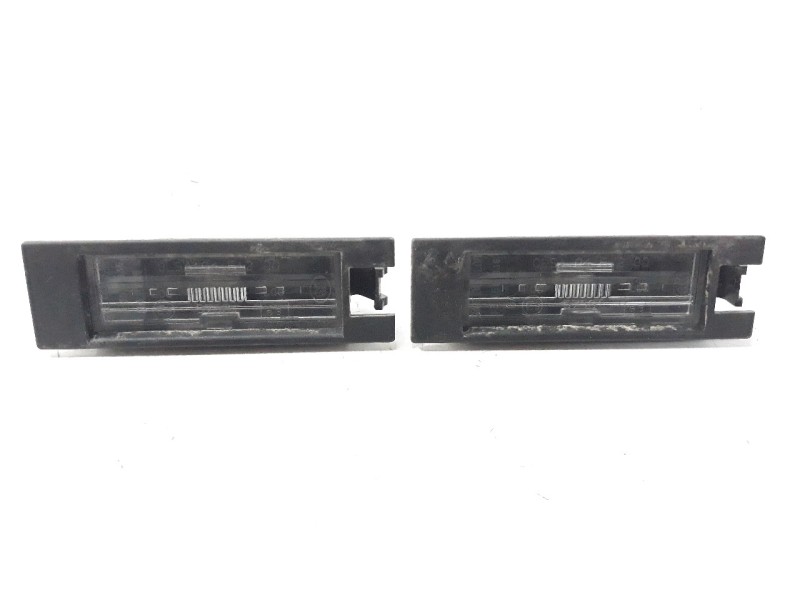 Recambio de piloto matricula para opel corsa e selective referencia OEM IAM 13251936 103F16251960 