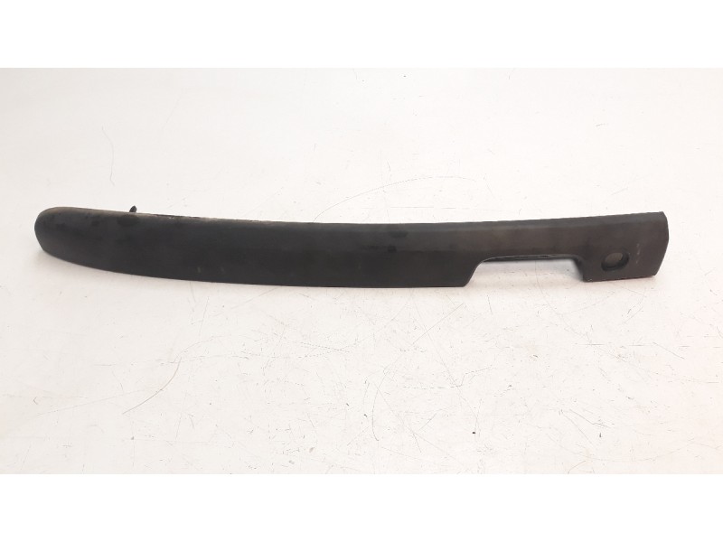 Recambio de moldura para dacia dokker 1.5 blue dci diesel fap cat referencia OEM IAM 8200490253  