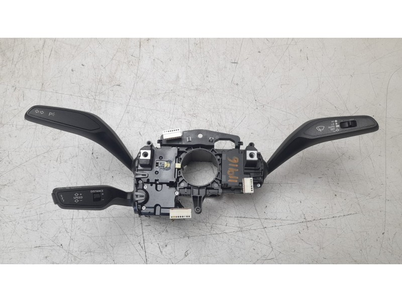 Recambio de mando multifuncion para audi a3 sportback (8vf) referencia OEM IAM 82A953521BH  