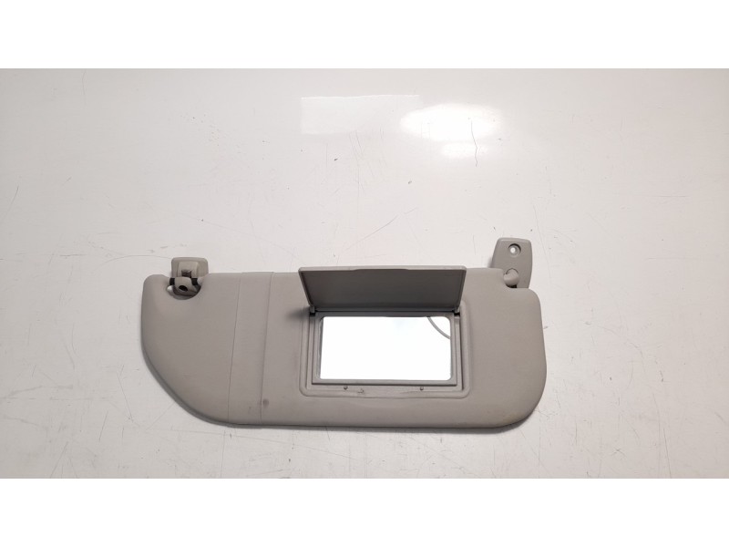 Recambio de parasol derecho para citroen c3 1.4 hdi referencia OEM IAM PARASOL  
