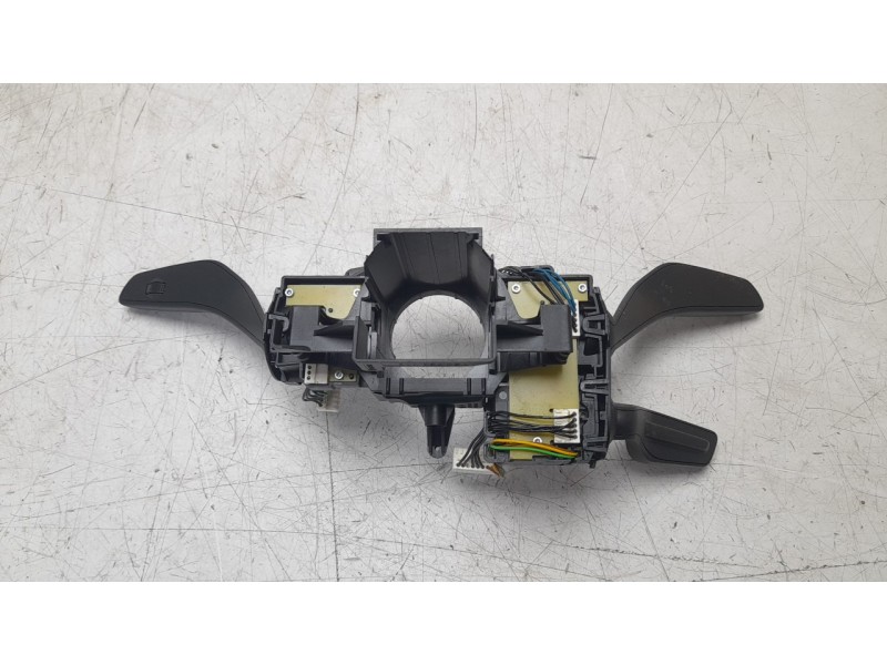 Recambio de mando multifuncion para audi a3 sportback (8vf) referencia OEM IAM 82A953521BH  