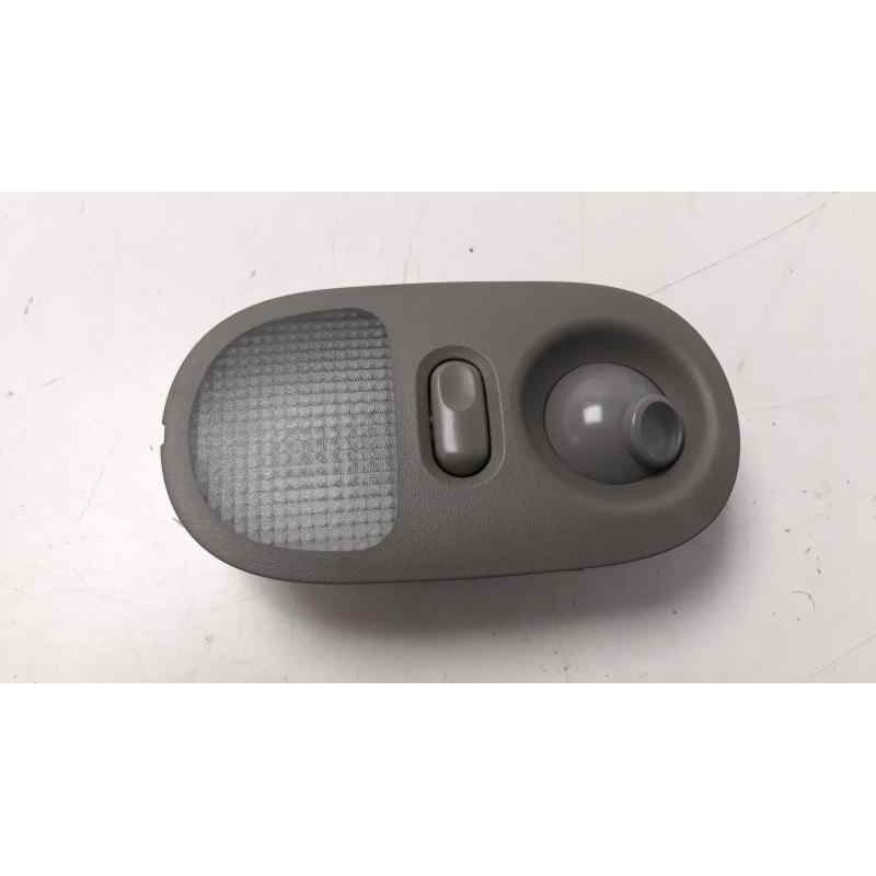 Recambio de luz interior para renault clio ii fase ii (b/cb0) 1.5 dci diesel referencia OEM IAM 7700412606  