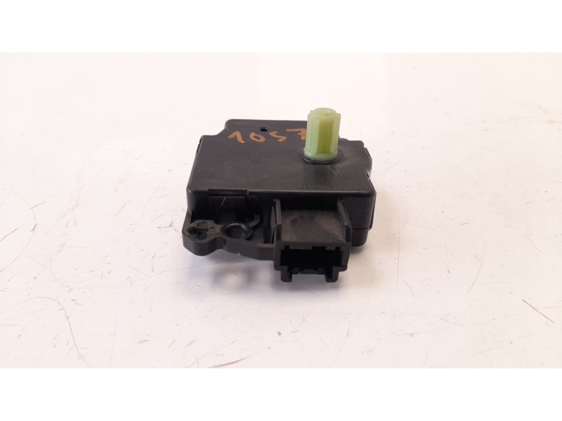 Recambio de motor calefaccion para ford ka+ 1.2 ti-vct cat (3 cil.) referencia OEM IAM AV1119E616GA  