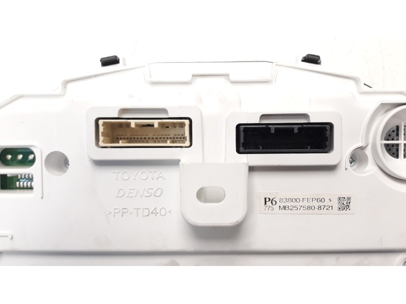 Recambio de cuadro instrumentos para toyota corolla (e21) referencia OEM IAM 83800FEP60 MB2575808721 