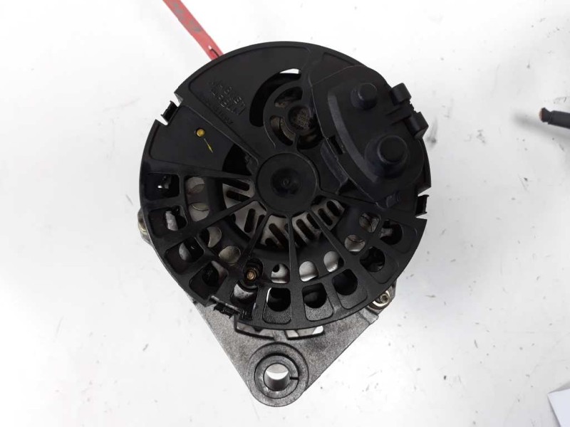 Recambio de alternador para alfa romeo 156 (116) 1.6 16v cat referencia OEM IAM 937635 ALF330103 AALTH042