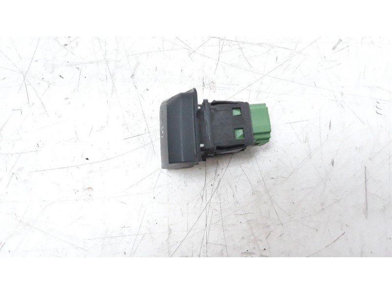 Recambio de interruptor para peugeot 208 1.2 12v e-vti referencia OEM IAM 96750883ZD  