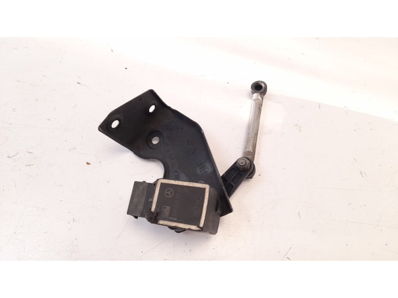 Recambio de sensor para mercedes-benz clase s (w221) berlina 4.0 cdi referencia OEM IAM A0105427717  