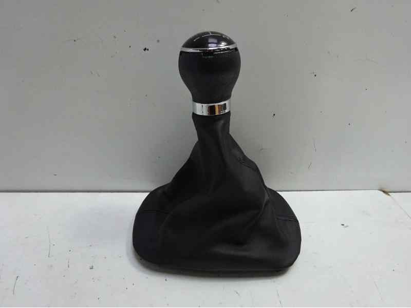 Recambio de pomo palanca cambio para volkswagen passat berlina (3b2) referencia OEM IAM POMOPASSAT POM40106 3B0711113J