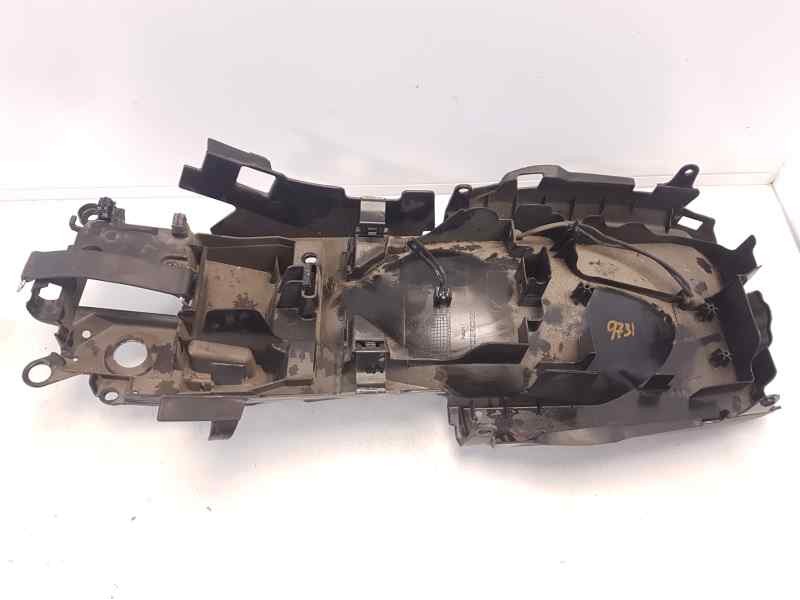 Recambio de guardabarros trasero para honda cb 500x cb 500x referencia OEM IAM 80105MKPJ800  
