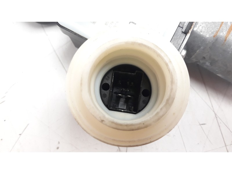 Recambio de elevalunas delantero izquierdo para toyota corolla (e21) referencia OEM IAM 6982002741  
