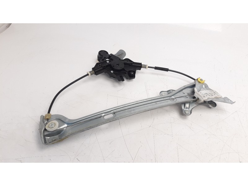 Recambio de elevalunas delantero izquierdo para toyota corolla (e21) referencia OEM IAM 6982002741  