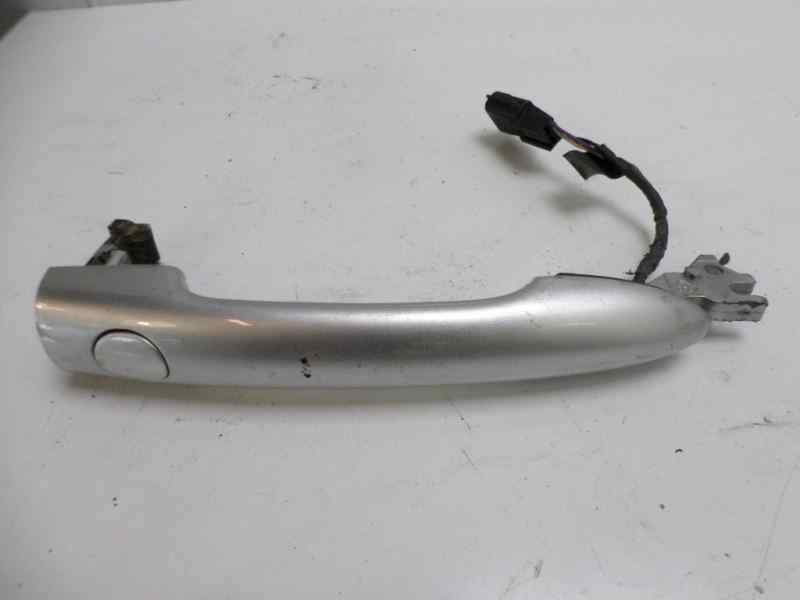 Recambio de maneta exterior delantera derecha para renault scenic ii luxe dynamique referencia OEM IAM 8200289825  