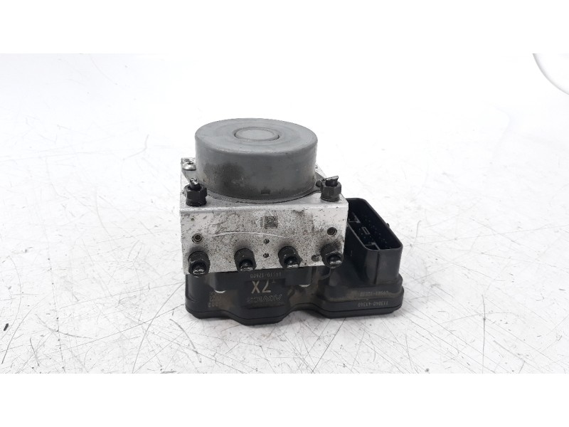 Recambio de abs para toyota corolla (e21) referencia OEM IAM 4451012600  