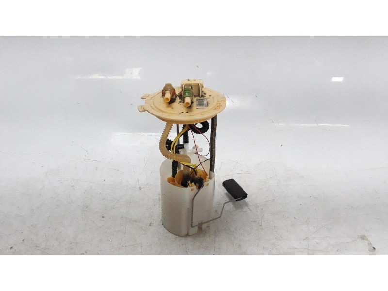 Recambio de bomba combustible para nissan x-trail (t32) 1.6 dci turbodiesel cat referencia OEM IAM 0580204030  