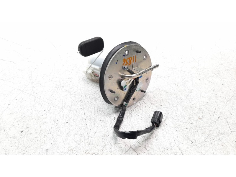 Recambio de bomba combustible para honda cb 650r referencia OEM IAM 16700MKND52  