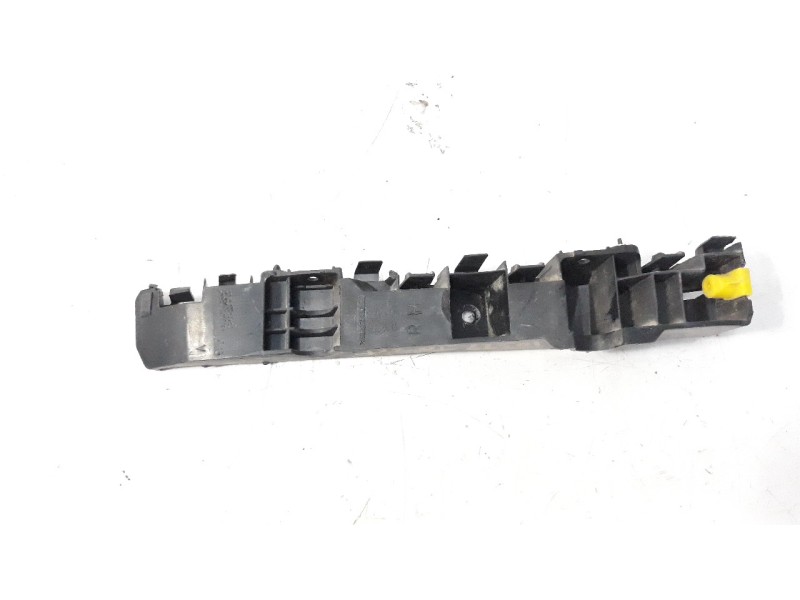 Recambio de molduras traseras para opel corsa e selective referencia OEM IAM 9085590  