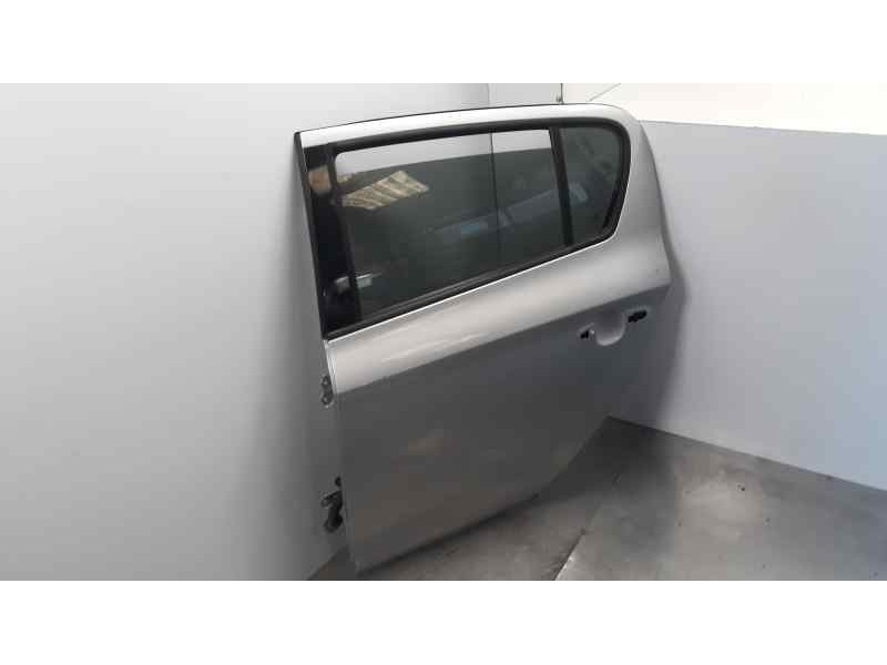 Recambio de puerta trasera izquierda para hyundai i20 1.2 16v cat referencia OEM IAM 770031J000  