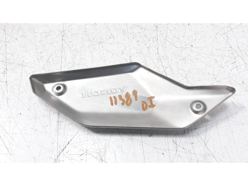 Recambio de moldura para honda x-adv referencia OEM IAM 64540MKTD00  