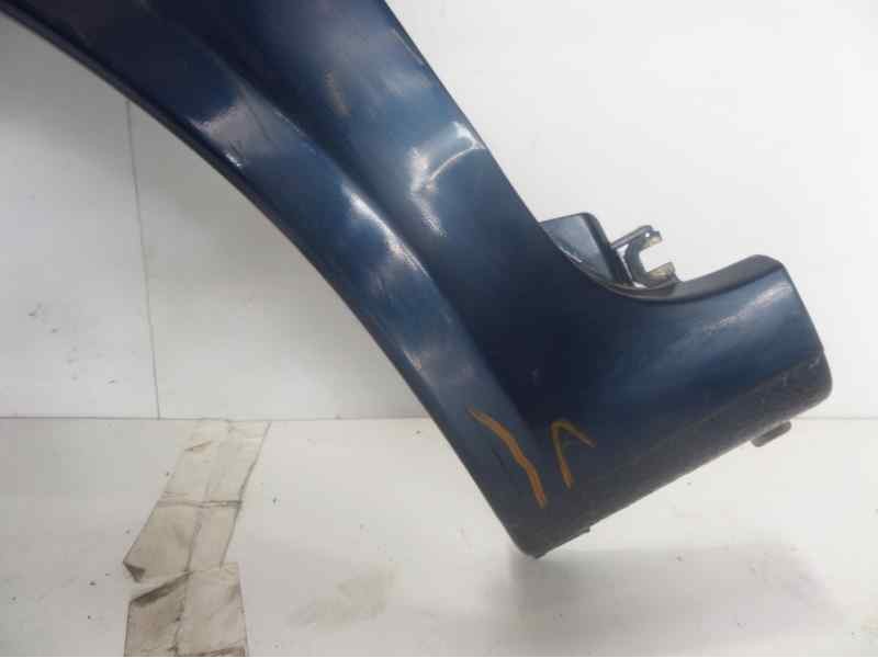 Recambio de aleta delantera izquierda para renault laguna ii (bg0) privilege referencia OEM IAM 8201094793 RN0843004 109193712