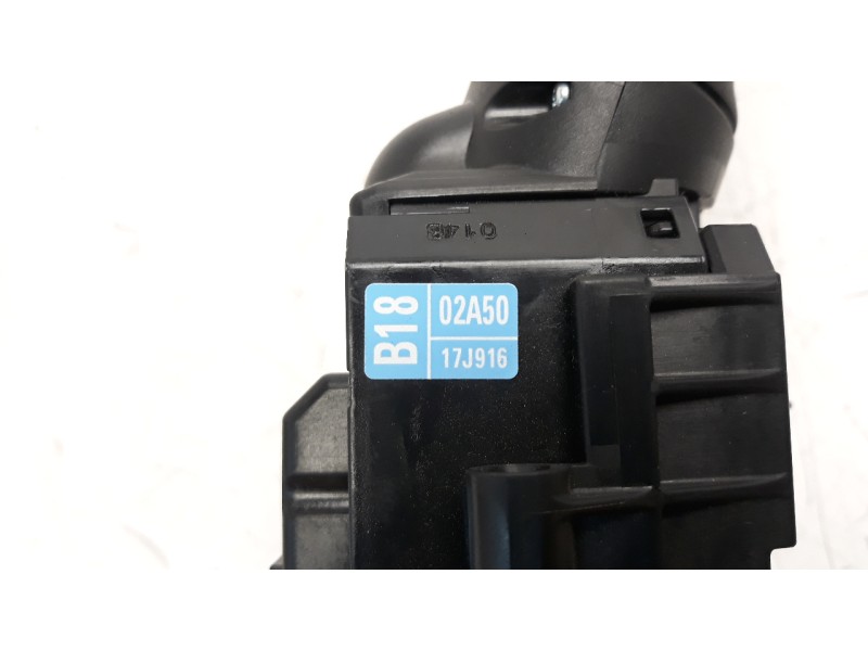 Recambio de mando limpia para toyota corolla (e21) referencia OEM IAM 8465202A50  